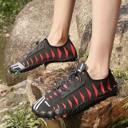 Cross-border Large Size Outdoor Hiking Shoes (Option: Black Red-45)